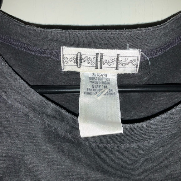 Top - Picture 2 of 3